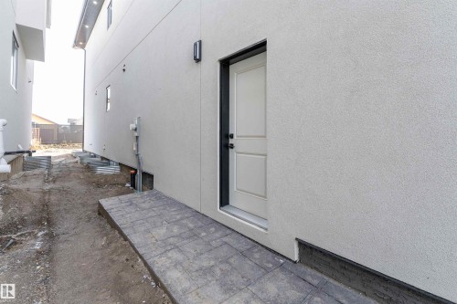 16511 8 Street, Edmonton, AB -  With Exterior