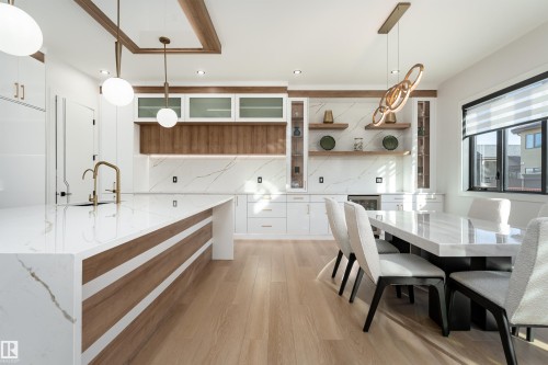 16511 8 Street, Edmonton, AB - Indoor Photo Showing Dining Room