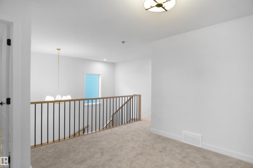 12 Axelwood Crescent, Spruce Grove, AB - Indoor Photo Showing Other Room
