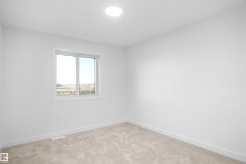 12 Axelwood Crescent, Spruce Grove, AB - Indoor Photo Showing Other Room