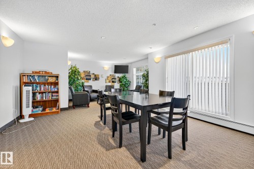 402 6070 Schonsee Way, Edmonton, AB - Indoor Photo Showing Dining Room