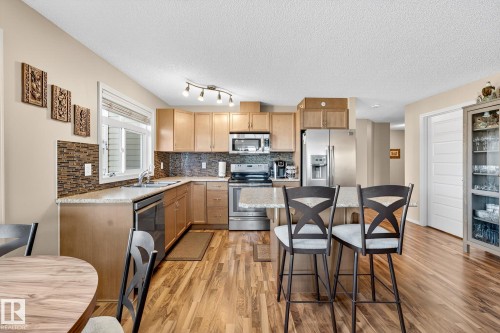 402 6070 Schonsee Way, Edmonton, AB - Indoor