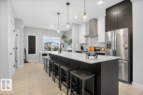 12 6214 Cartmell Court, Edmonton, AB - Indoor Photo Showing Kitchen With Stainless Steel Kitchen With Upgraded Kitchen