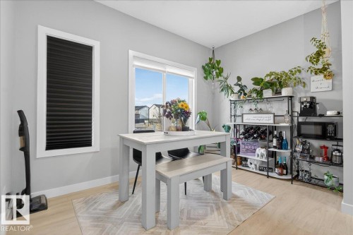 12 6214 Cartmell Court, Edmonton, AB - Indoor