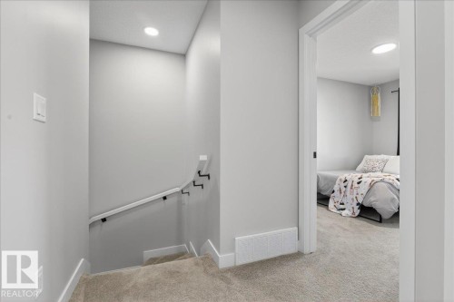 12 6214 Cartmell Court, Edmonton, AB - Indoor Photo Showing Other Room