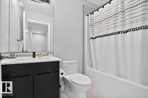 12 6214 Cartmell Court, Edmonton, AB - Indoor Photo Showing Bathroom