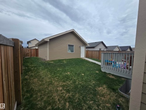 2122 Glenridding Way, Edmonton, AB - Outdoor