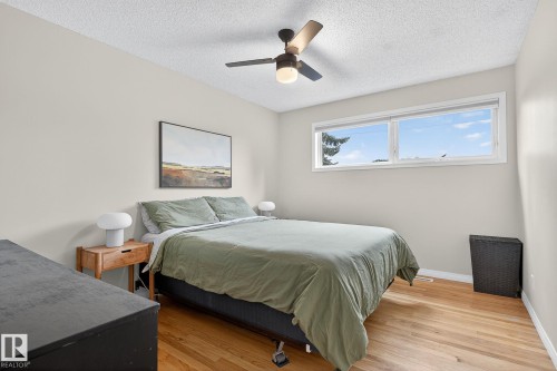 11006 154 Street, Edmonton, AB - Indoor Photo Showing Bedroom