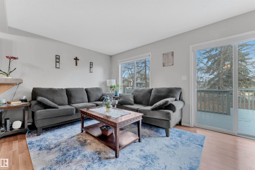 53 14603 Miller Boulevard, Edmonton, AB - Indoor Photo Showing Living Room