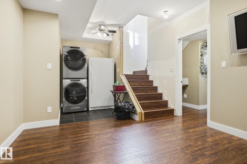 11903 51 Street, Edmonton, AB - Indoor