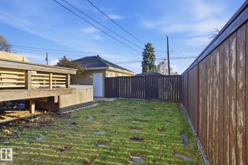 11903 51 Street, Edmonton, AB - Outdoor