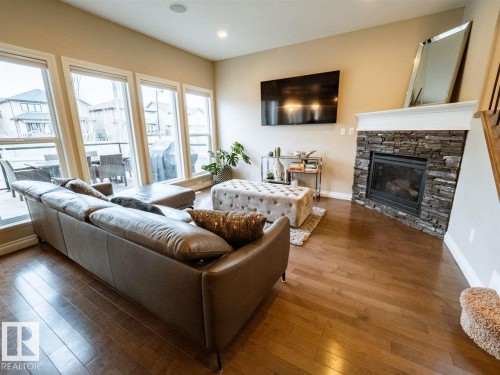 1618 Wates Close, Edmonton, AB - Indoor Photo Showing Living Room With Fireplace