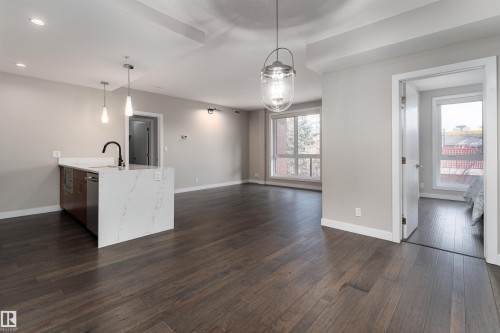 204 11710 87 Avenue, Edmonton, AB - Indoor