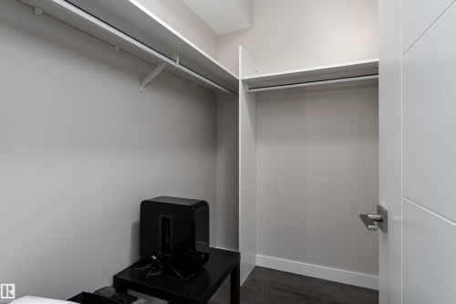 204 11710 87 Avenue, Edmonton, AB - Indoor
