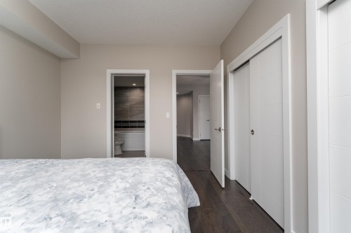 204 11710 87 Avenue, Edmonton, AB - Indoor Photo Showing Bedroom