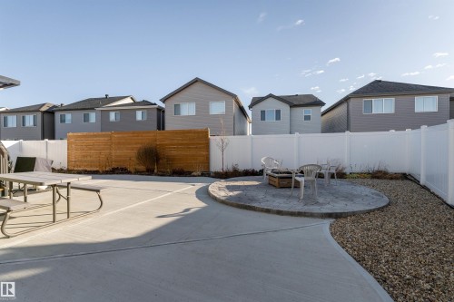 17713 73A Street, Edmonton, AB - Outdoor