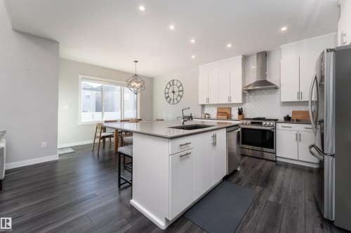 17713 73A Street, Edmonton, AB - Indoor Photo Showing Kitchen With Upgraded Kitchen
