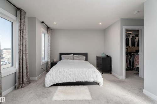 17713 73A Street, Edmonton, AB - Indoor Photo Showing Bedroom