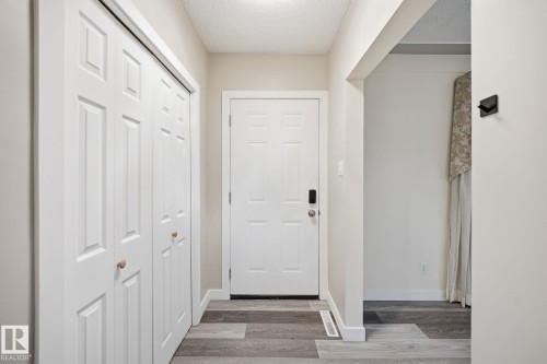 9227 79 Street, Edmonton, AB - Indoor Photo Showing Other Room