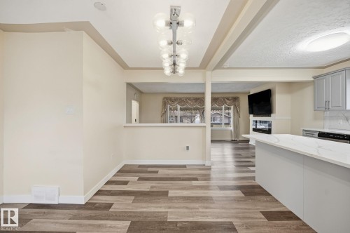 9227 79 Street, Edmonton, AB - Indoor