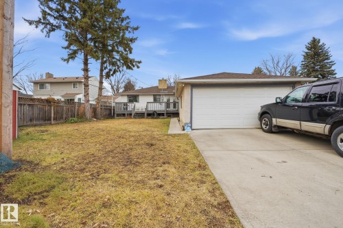 9227 79 Street, Edmonton, AB - Outdoor