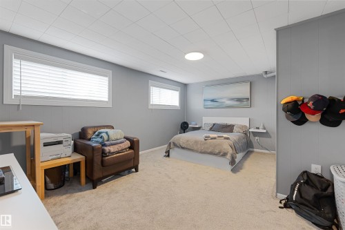16717 109A Street, Edmonton, AB - Indoor Photo Showing Bedroom