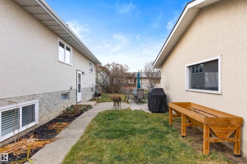 16717 109A Street, Edmonton, AB - Outdoor With Exterior