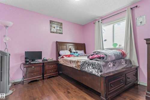 3603 23 St, Edmonton, AB - Indoor Photo Showing Bedroom