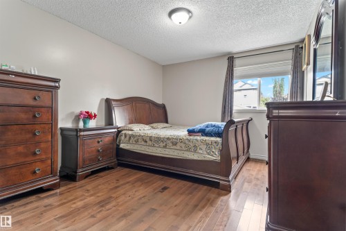 3603 23 St, Edmonton, AB - Indoor Photo Showing Bedroom
