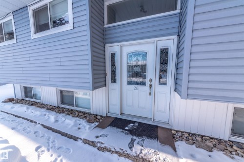 26 Dorchester Road, Spruce Grove, AB - Outdoor