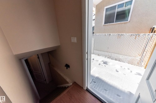 26 Dorchester Road, Spruce Grove, AB - Indoor Photo Showing Other Room