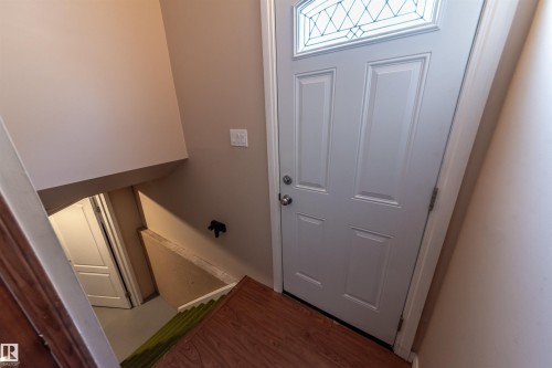 26 Dorchester Road, Spruce Grove, AB - Indoor Photo Showing Other Room