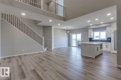 10 Chartres Close, St. Albert, AB - Indoor Photo Showing Other Room