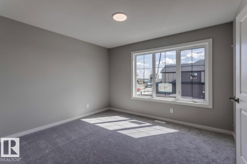 10 Chartres Close, St. Albert, AB - Indoor Photo Showing Other Room