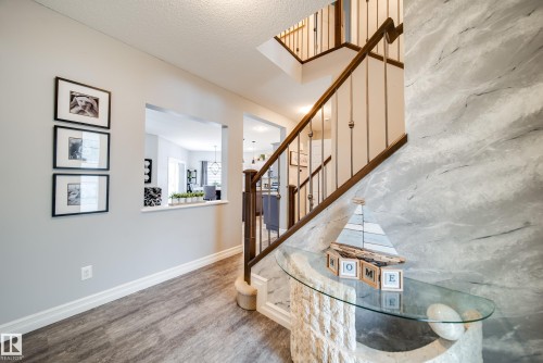 5927 6 Avenue, Edmonton, AB - Indoor Photo Showing Other Room