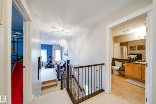 5927 6 Avenue, Edmonton, AB - Indoor Photo Showing Other Room
