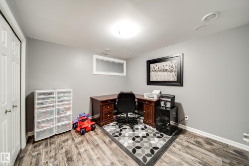 5927 6 Avenue, Edmonton, AB - Indoor Photo Showing Office