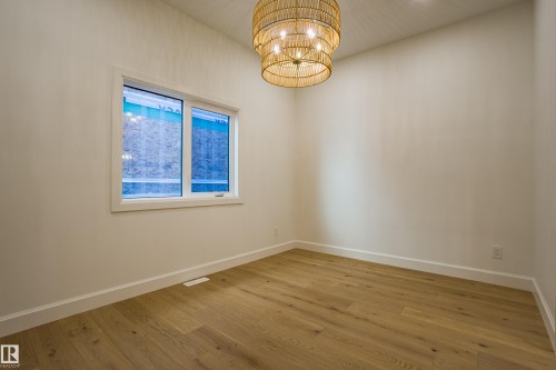 12304 39 Avenue, Edmonton, AB - Indoor Photo Showing Other Room
