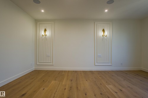 12304 39 Avenue, Edmonton, AB - Indoor Photo Showing Other Room