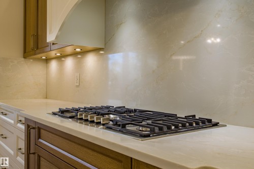 12304 39 Avenue, Edmonton, AB - Indoor Photo Showing Other Room