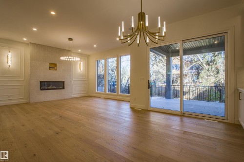 12304 39 Avenue, Edmonton, AB - Indoor With Fireplace