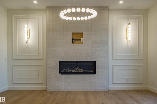 12304 39 Avenue, Edmonton, AB - Indoor With Fireplace