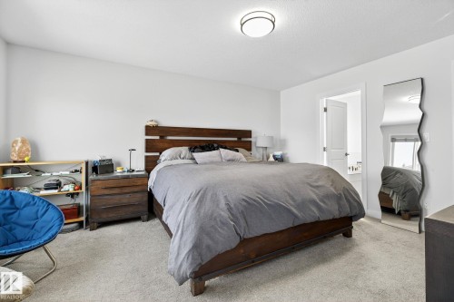 1624 Erker Way, Edmonton, AB - Indoor Photo Showing Bedroom