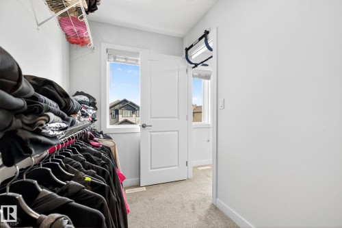 1624 Erker Way, Edmonton, AB - Indoor Photo Showing Other Room