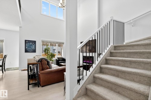 1624 Erker Way, Edmonton, AB - Indoor Photo Showing Other Room