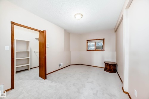 16135 56 Street, Edmonton, AB - Indoor Photo Showing Other Room