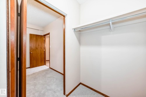 16135 56 Street, Edmonton, AB - Indoor