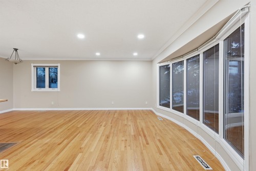 16803 93 Street, Edmonton, AB - Indoor Photo Showing Other Room