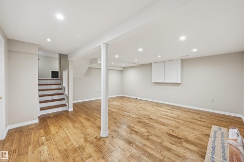 16803 93 Street, Edmonton, AB - Indoor