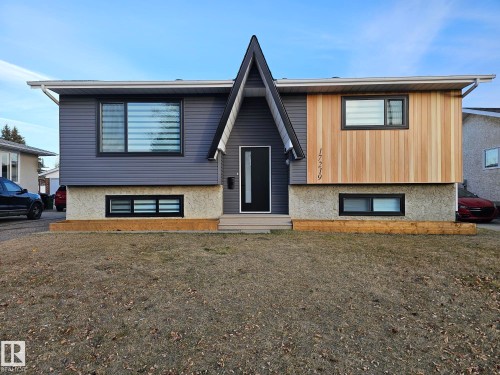 Edmonton, AB - Outdoor